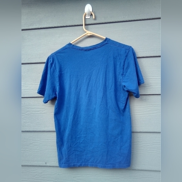 Women's Dog Hugger T Shirt Size Small S Rainbow Hippie Pets Psychedelic Dogs - Picture 3 of 3